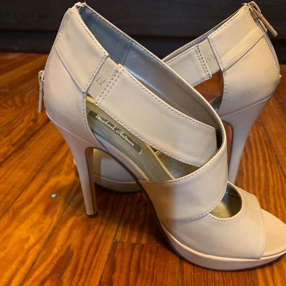 Used - Picture 4 of 5